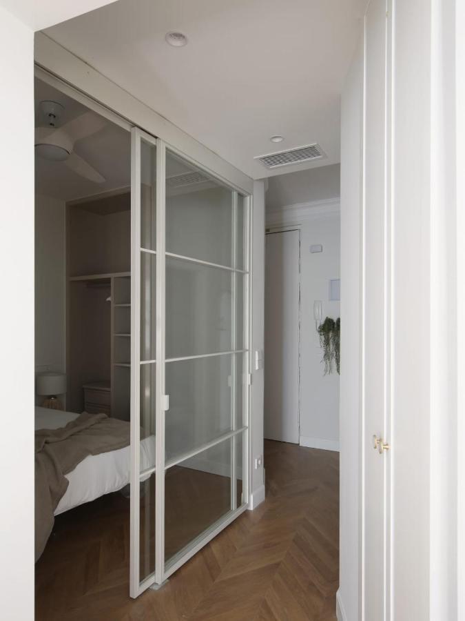 Deluxe Apartment Near Gran Via Madrid Exterior foto